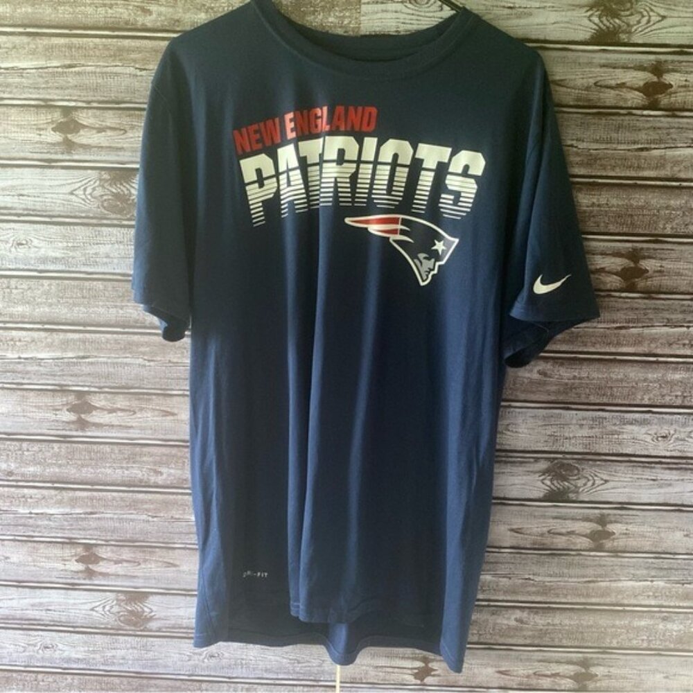 Nike Men's NFL New England Patriots Short-Sleeved Shirt Size XL Blue Logo